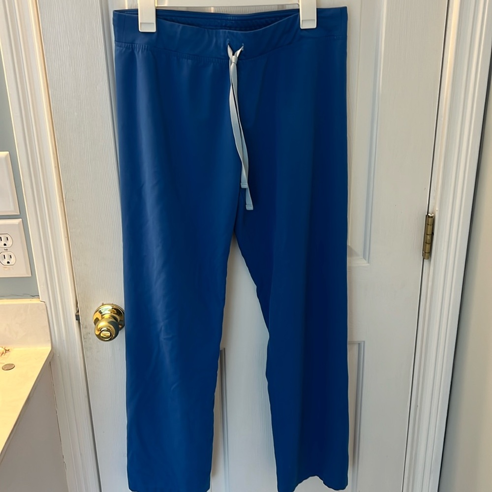 Medium Livingston Fig pants